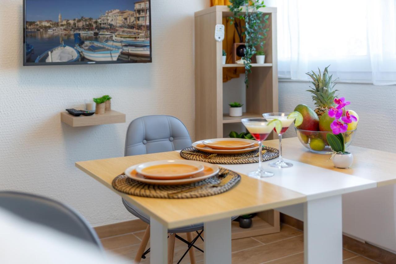 The Sunshine- Cozy-Sea View - Beach- Host Provence لا سين سور مير المظهر الخارجي الصورة